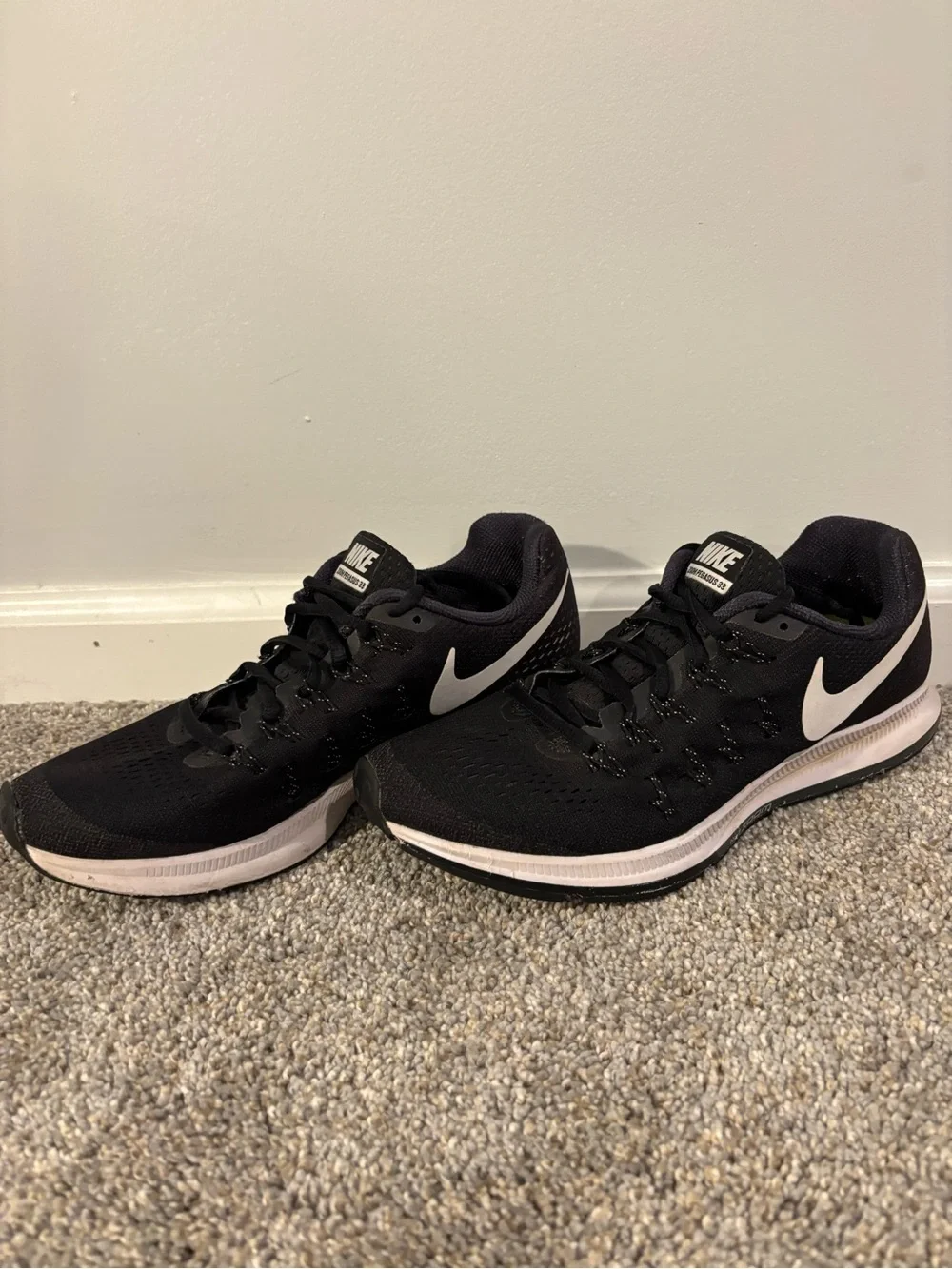 Women’s Nike Air Zoom Pegasus 33 Black/White Anthracite Running Shoes Sneakers 9